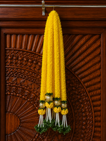 DEVINE YELLOOW HANGING EACH 3 FEET PACK OF 2