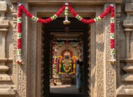 MAIN DOOR TORAN RED 4 BY 2 FEET - Image 8